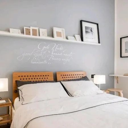 Whale Song - With Private Parking