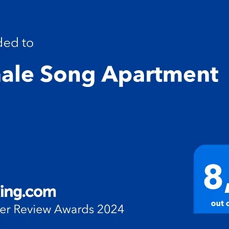 Apartment Whale Song - With Private Parking