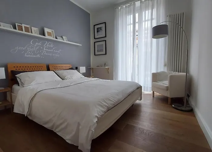 Whale Song - With Private Parking *