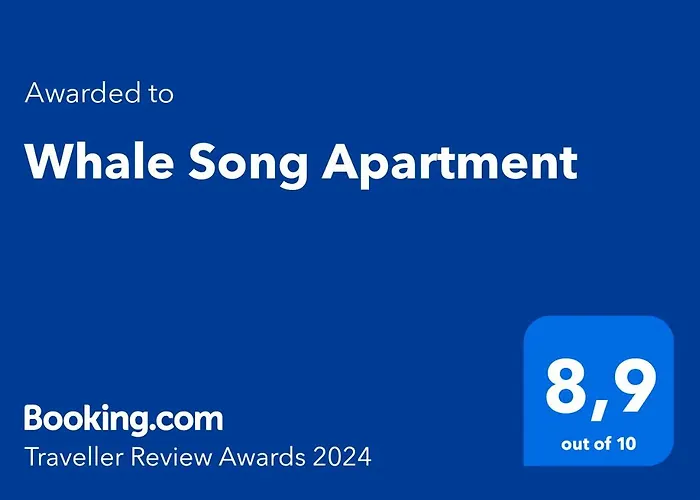 Apartment Whale Song - With Private Parking